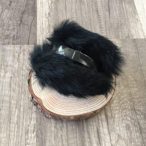 Accessories - <SALE! Vintage Black Rabbit Fur Ear Muffs